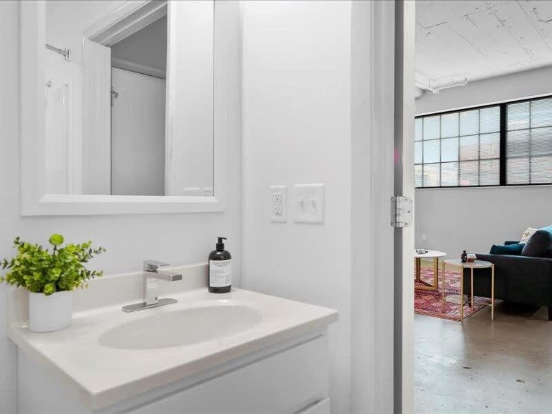 Cozysuites Lavish 1Br, Downtown Pittsburgh Eksteriør bilde